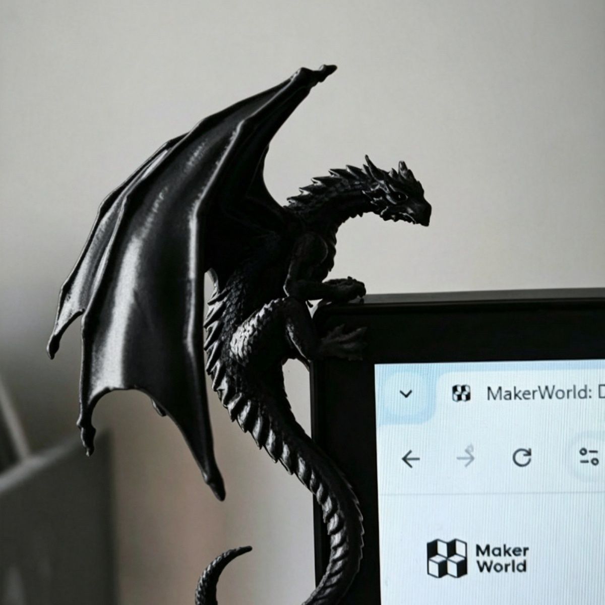 Cool Dragon Lying Figure Monit - Esports Gaming Setup ulasan dan harga